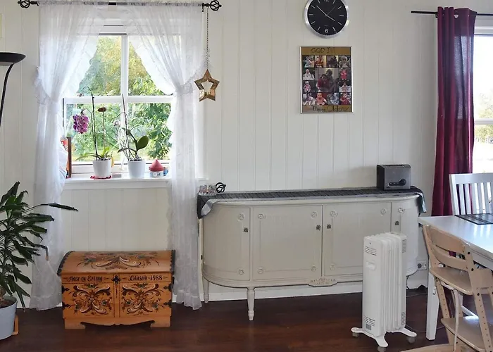 Ferienhaus 6 Person In Sandane-by Traum